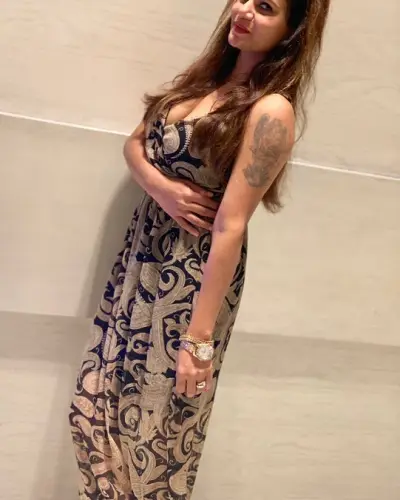 Kheragarh Escort